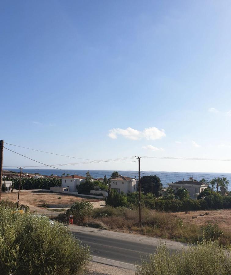 Blue Seaview Appartments Paphos Exterior foto