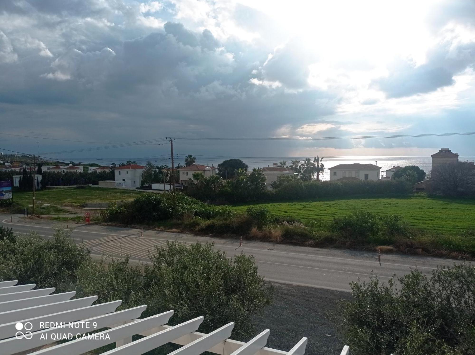 Blue Seaview Appartments Paphos Exterior foto